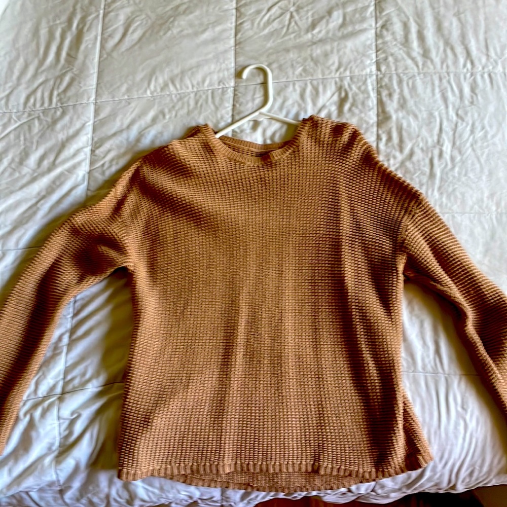 Easy embrace long sleeve sweater, size:M/L